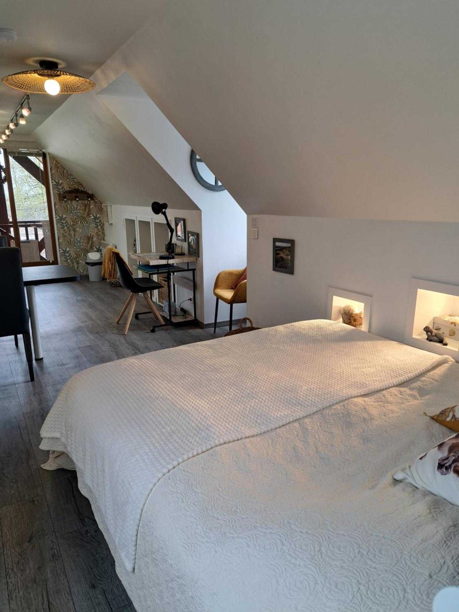 הוילה Saint-Quentin-Lamotte-Croix-au-Bailly O Loft Des Croisiens מראה חיצוני תמונה